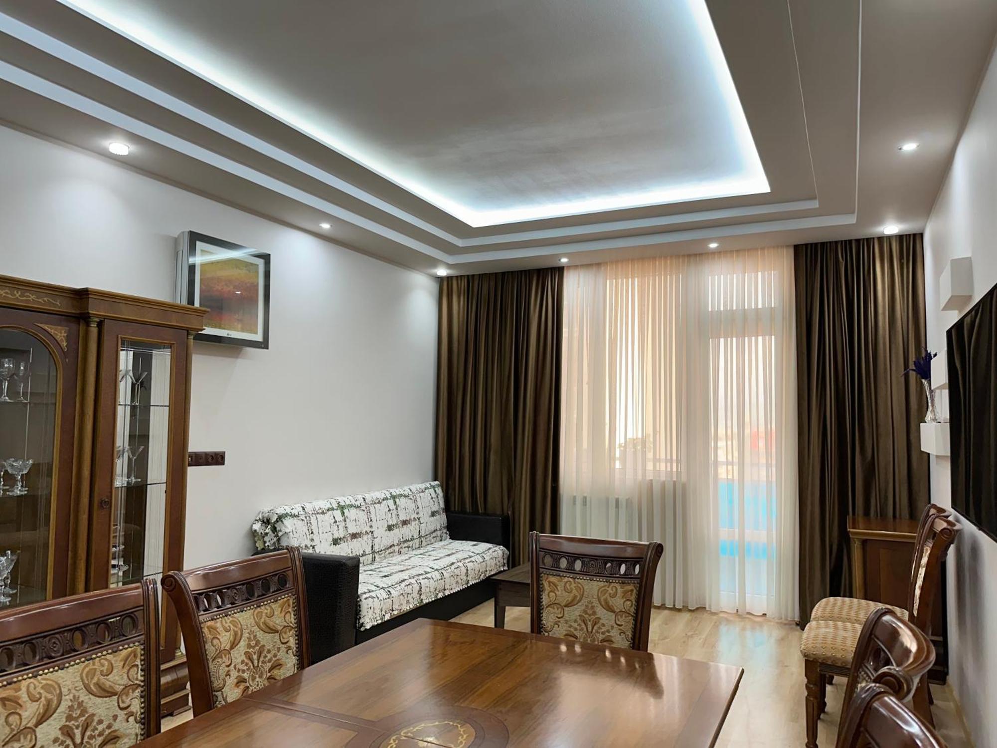 Grand Home Batumi Pokoj fotografie