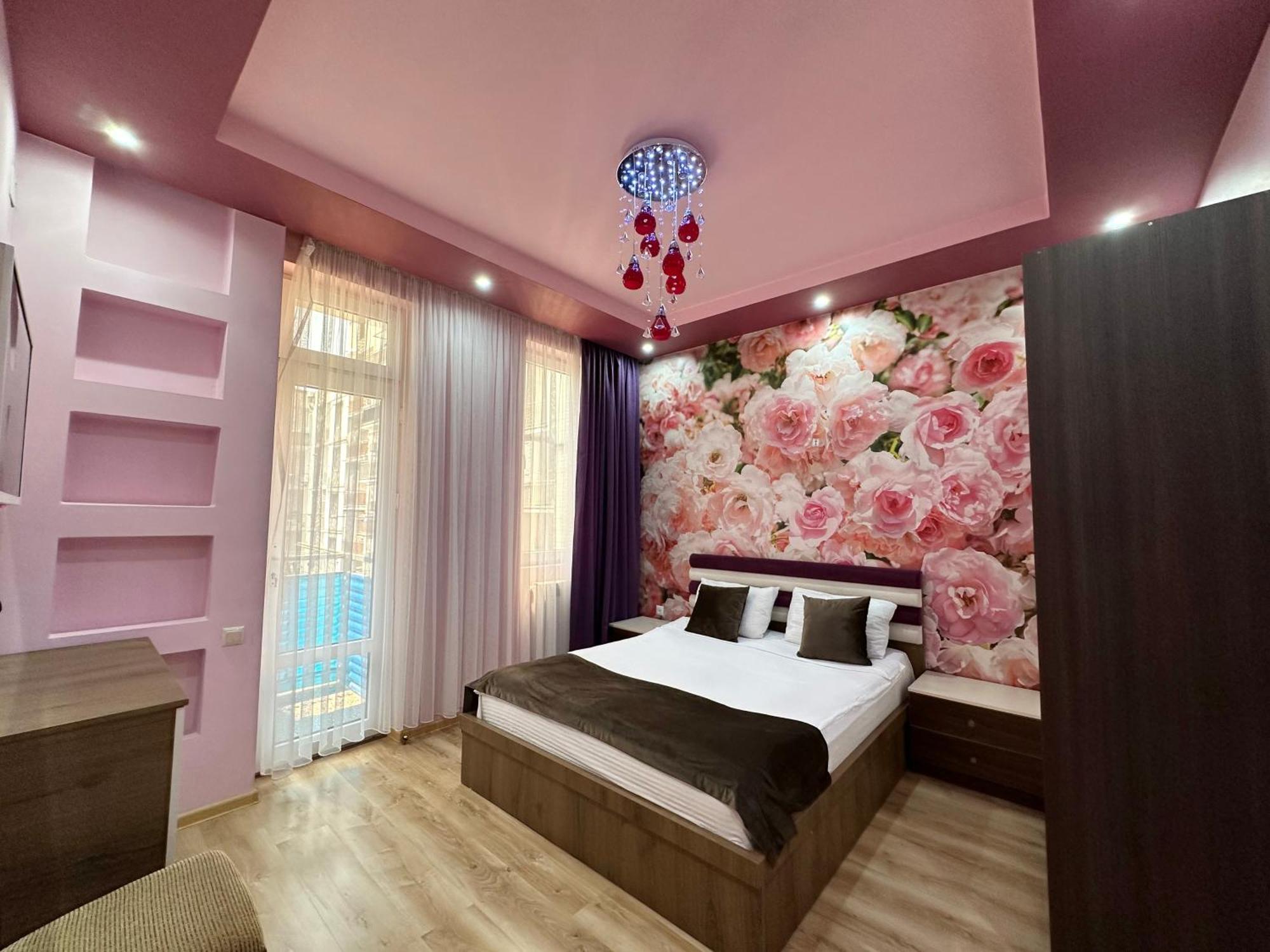 Grand Home Batumi Pokoj fotografie